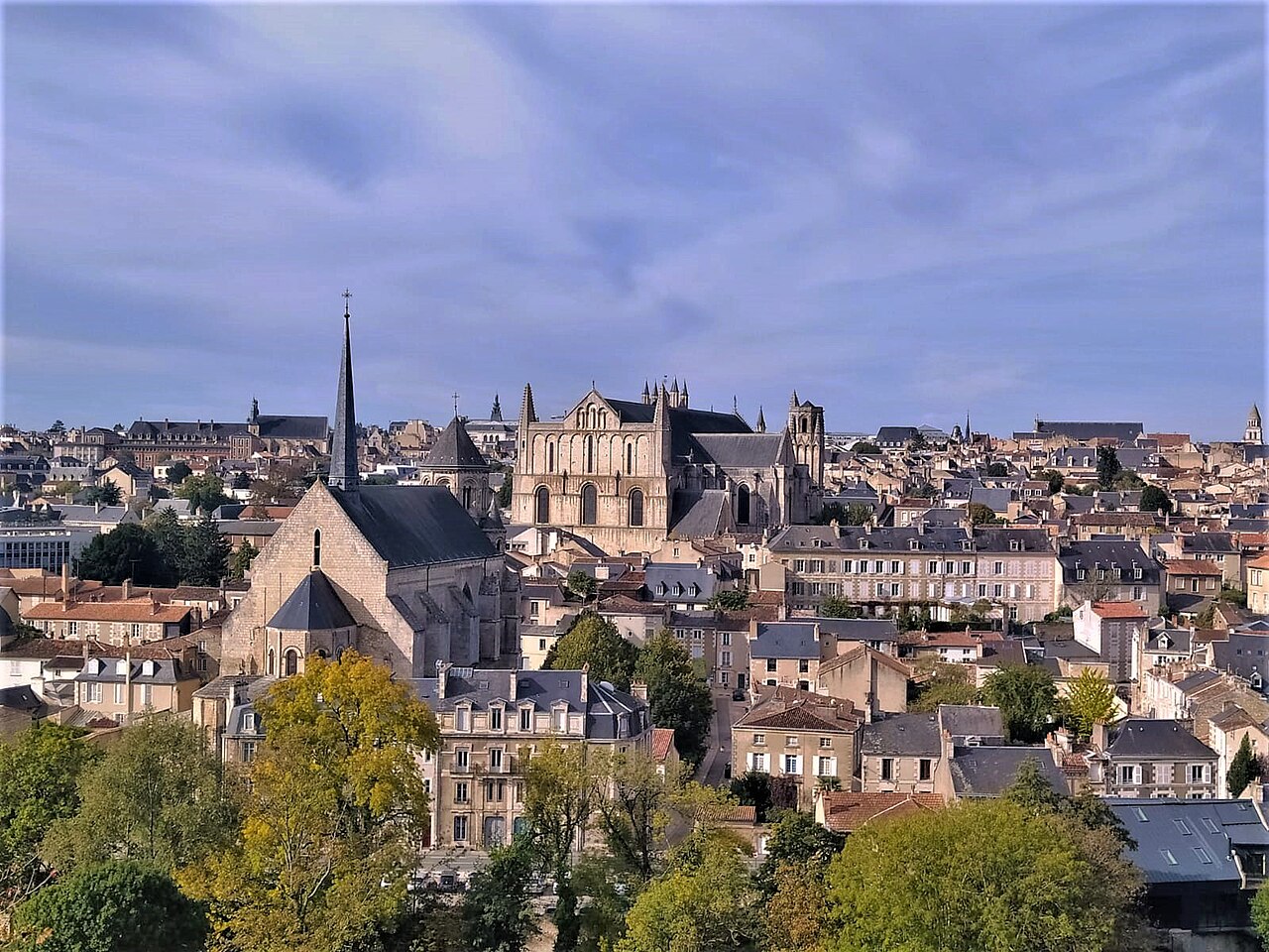 Poitiers (86000), Vienne — la boucherie Le Bœuf Tricolore de Poitiers